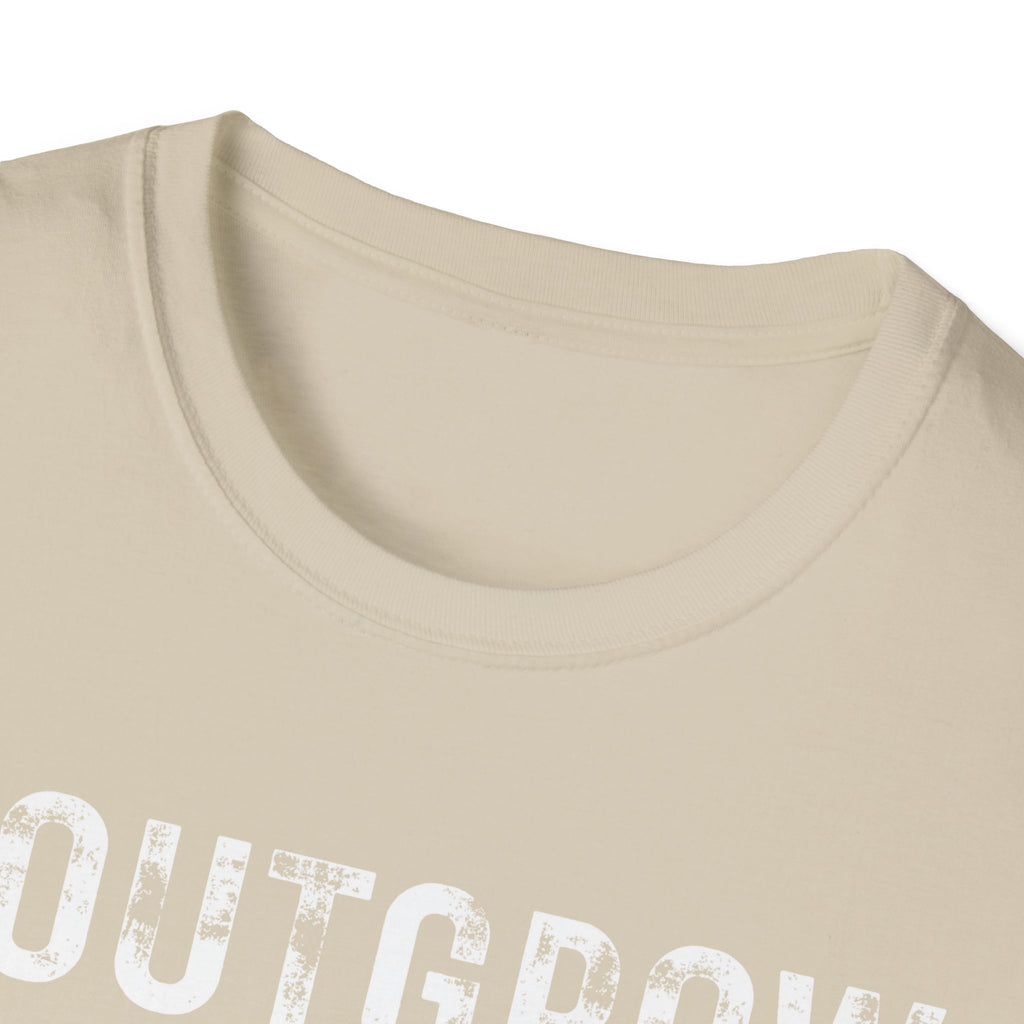 OUTGROW. T-shirt.